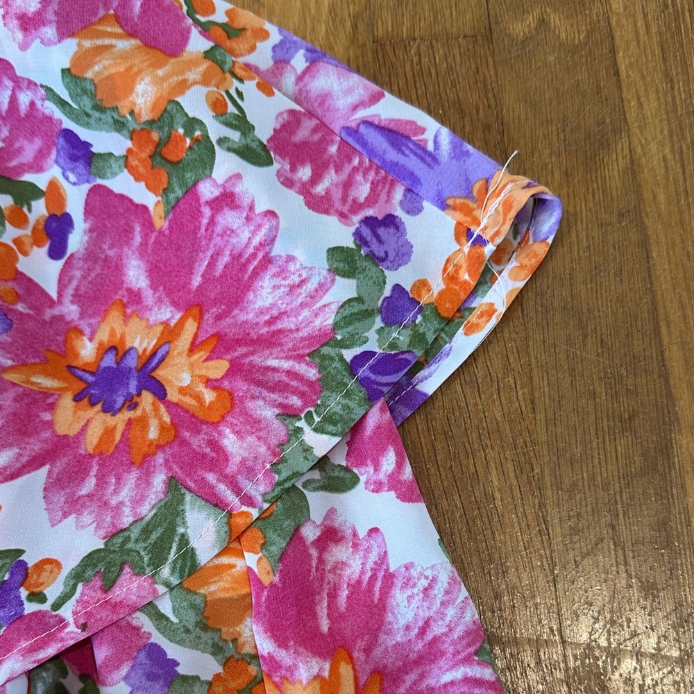 *last chance* Shein | Women’s Floral Sleeveless Romper with Tie Front - Picture 12 of 16